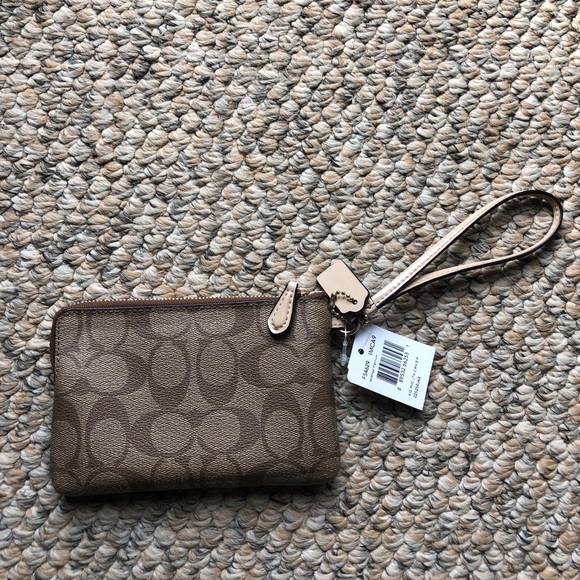 Coach Wrislet: Brown and Pink - Picture 2 of 3